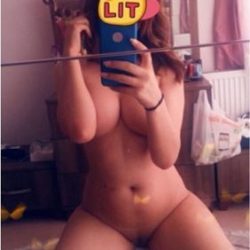 Ankara Lolita escort Cansu